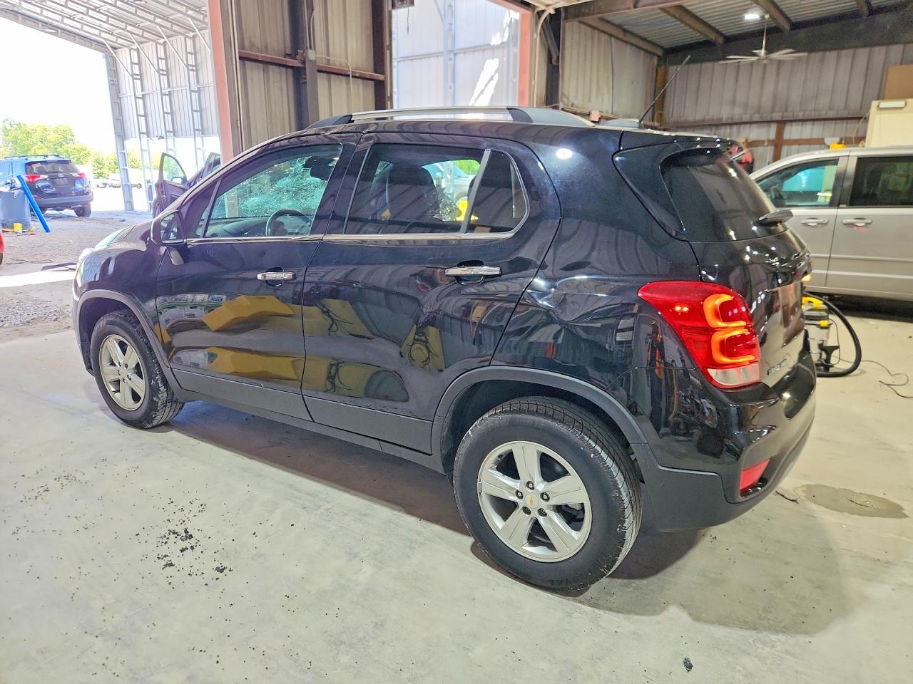 CHEVROLET TRAX 2020 — 3
