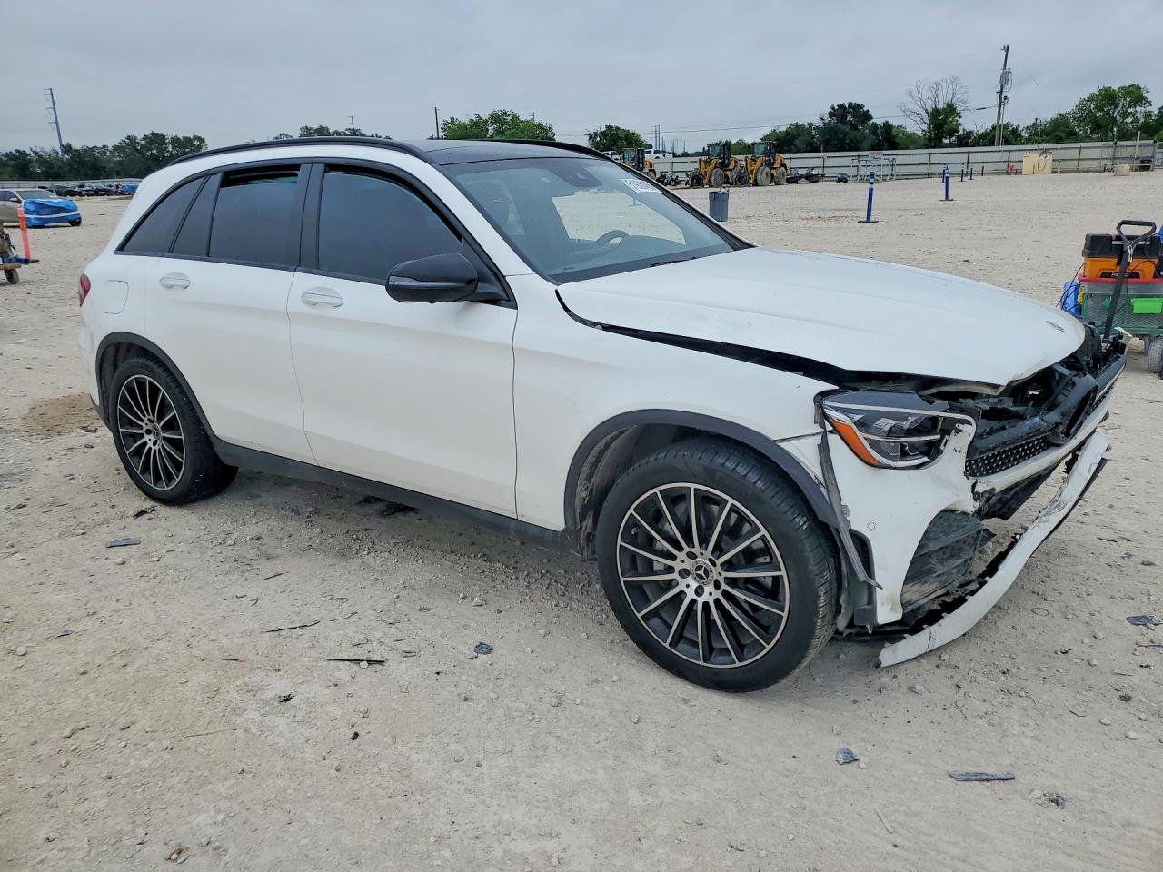 MERCEDES-BENZ GLC 2022 — 5