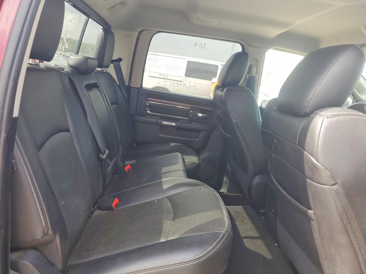 RAM 1500 2016 — 11