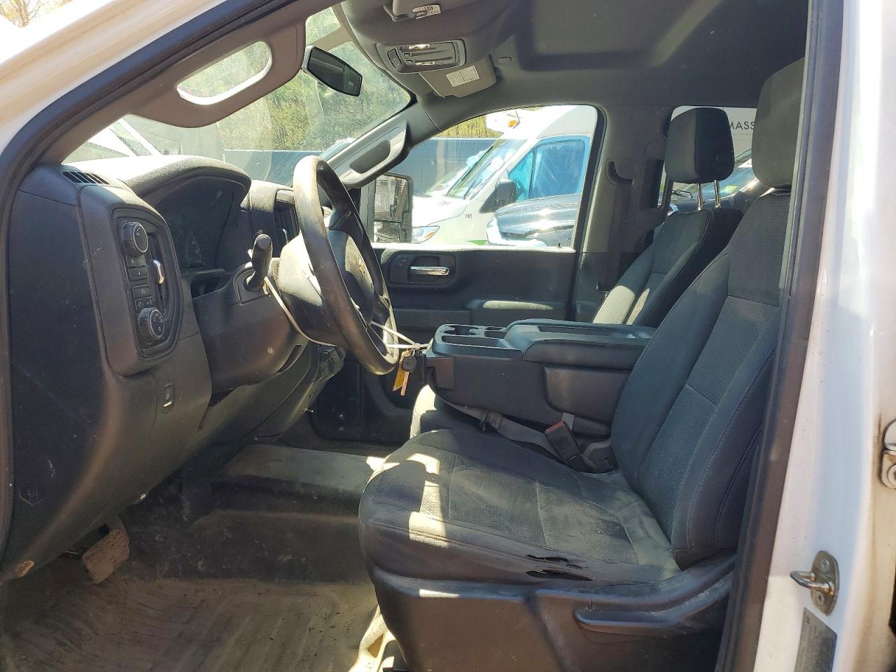 CHEVROLET SILVERADO 2020 — 8