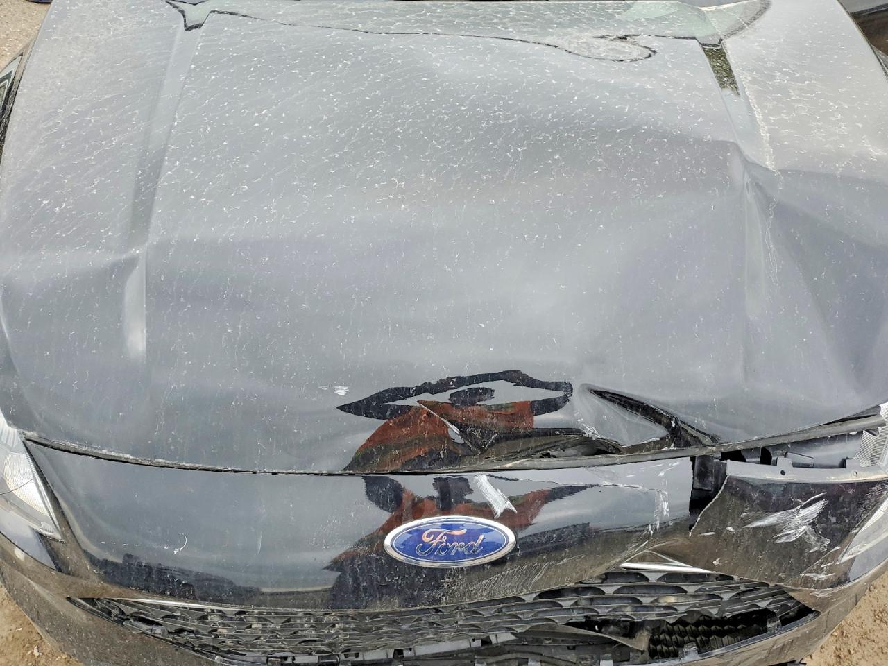 FORD ESCAPE 2022 — 13