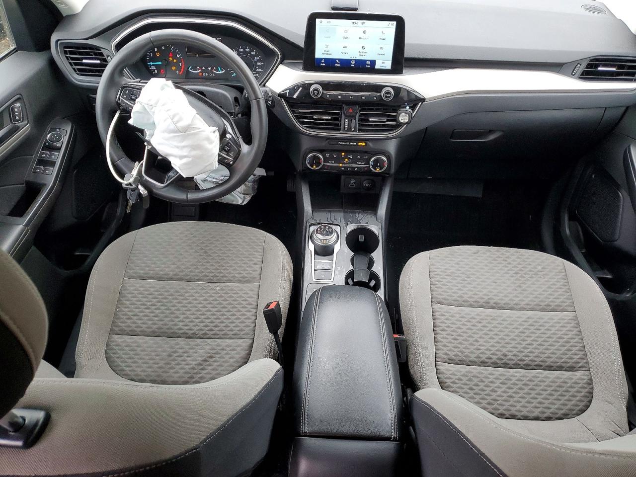 FORD ESCAPE 2022 — 9