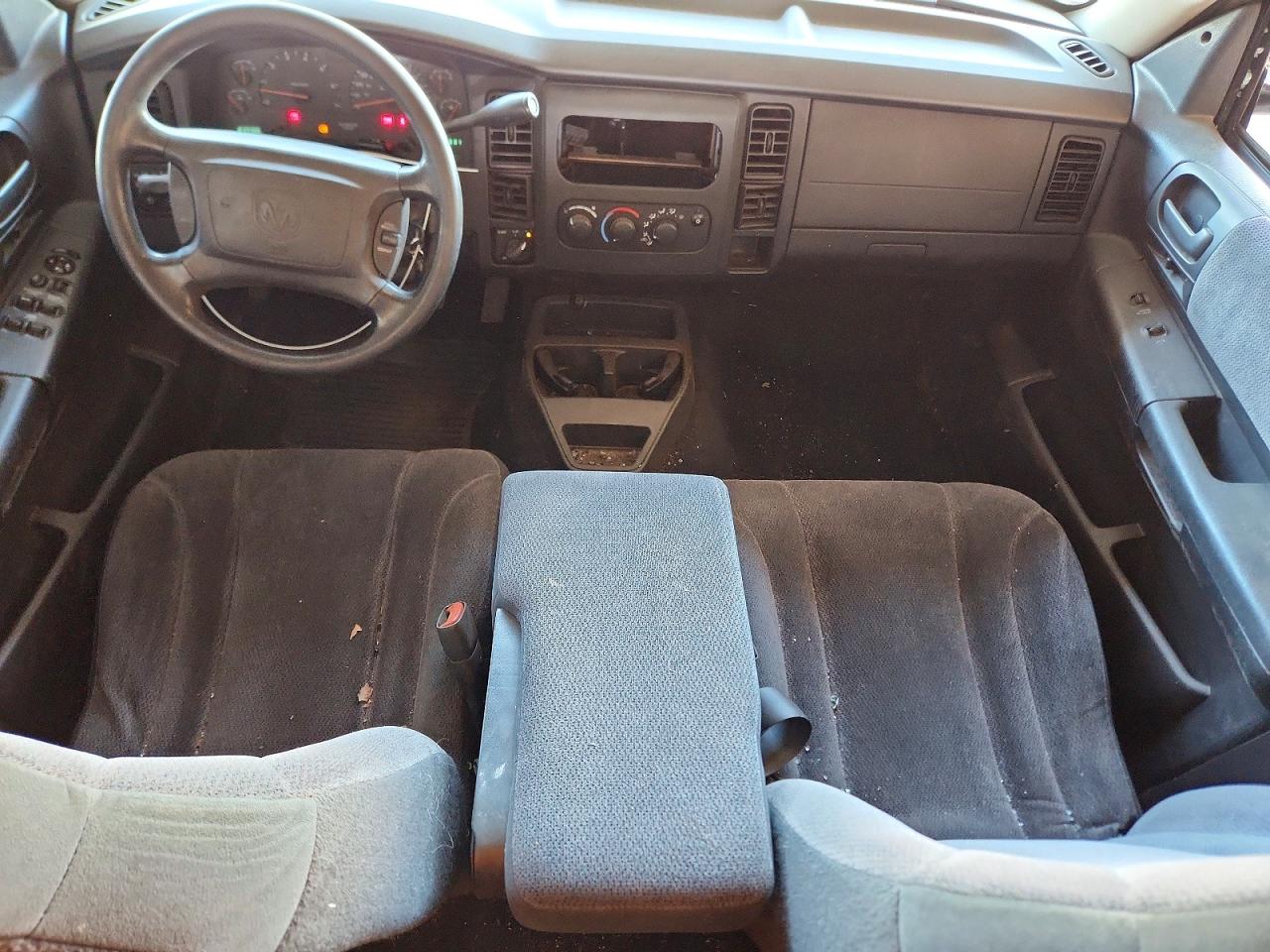 DODGE DAKOTA 2003 — 9
