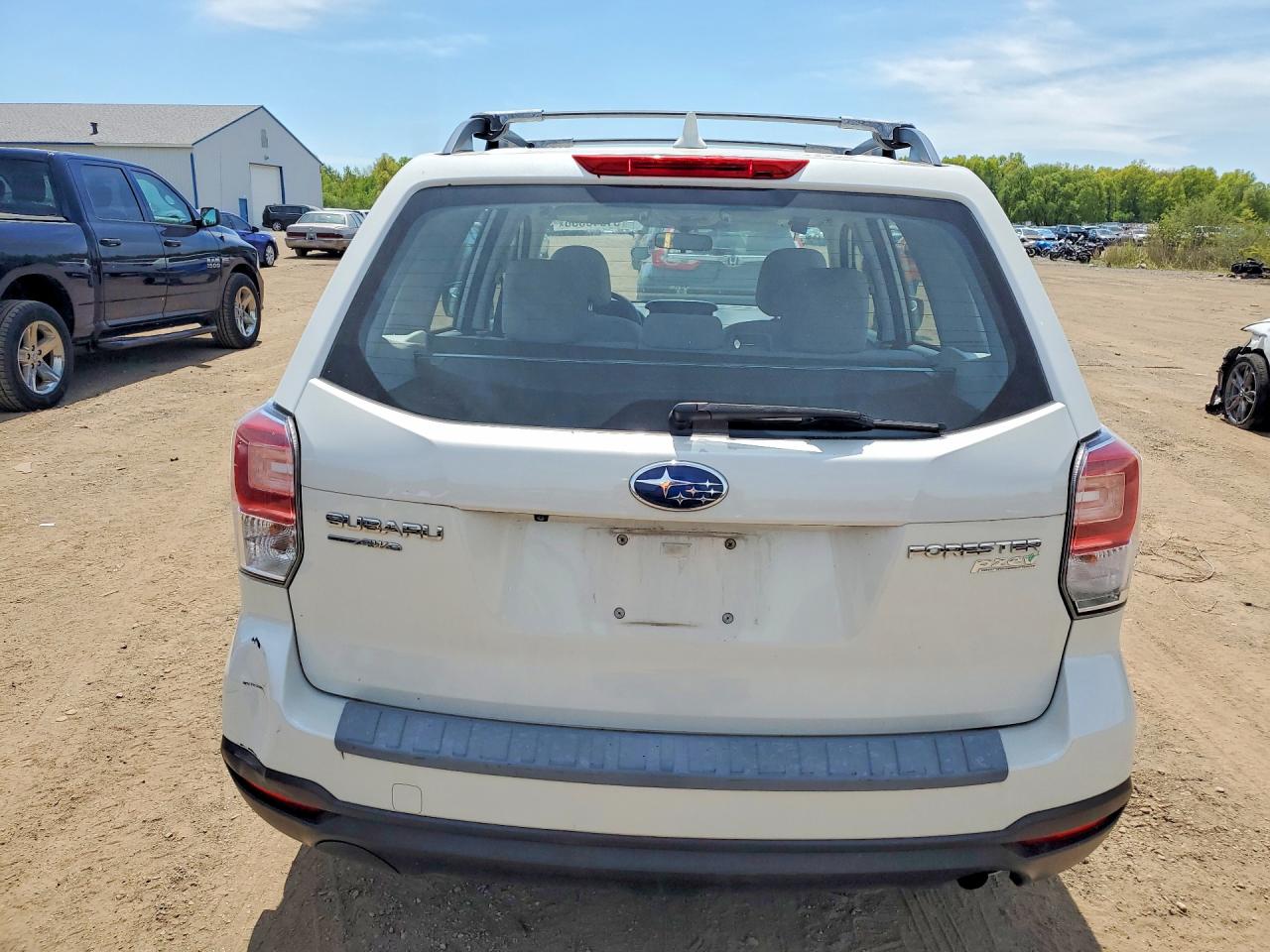 SUBARU FORESTER 2017 — 7