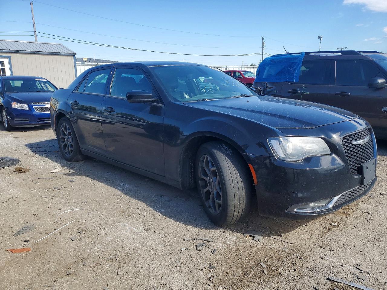 CHRYSLER 300 2017 — 5