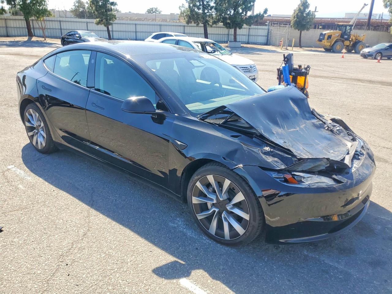 TESLA MODEL 3 2024 — 5