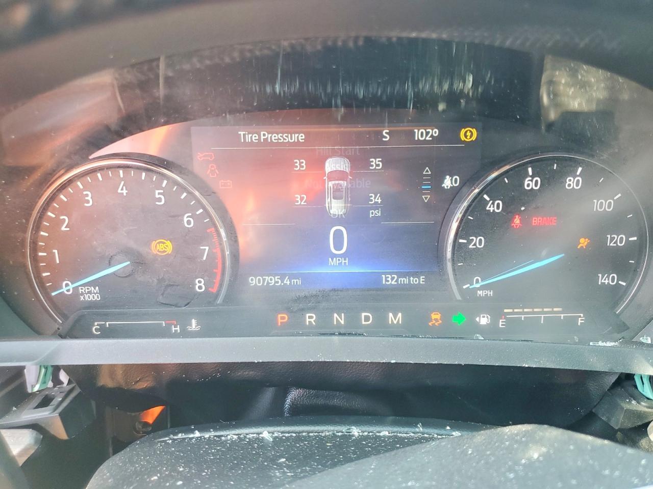 FORD EXPLORER 2020 — 10