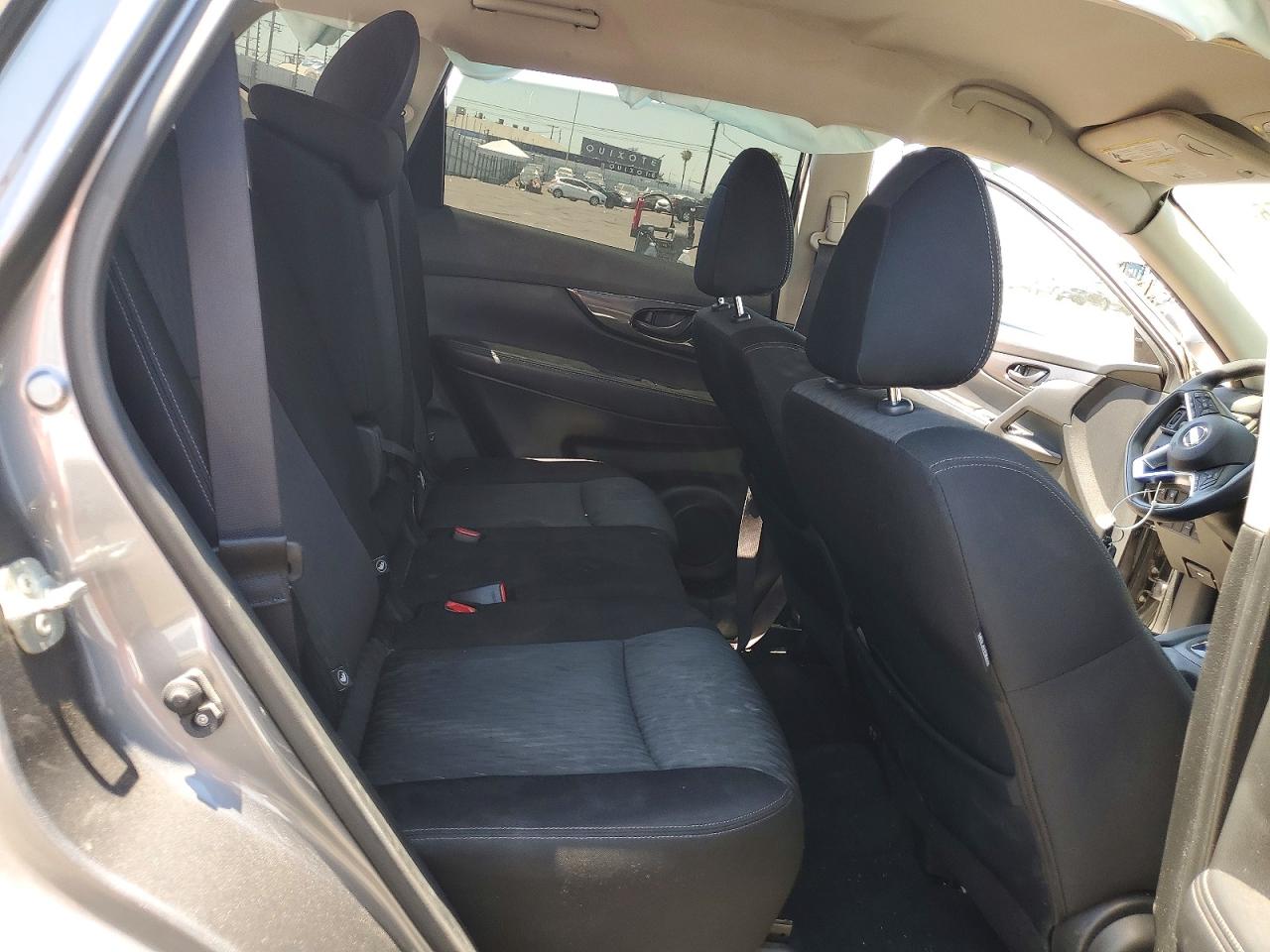 NISSAN ROGUE 2019 — 12