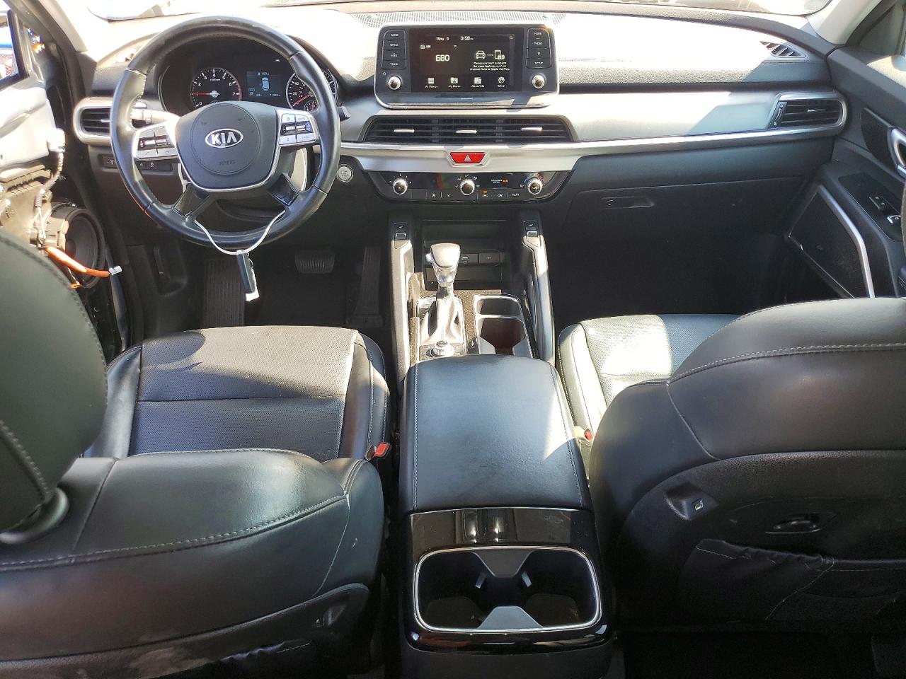 KIA TELLURIDE 2020 — 9