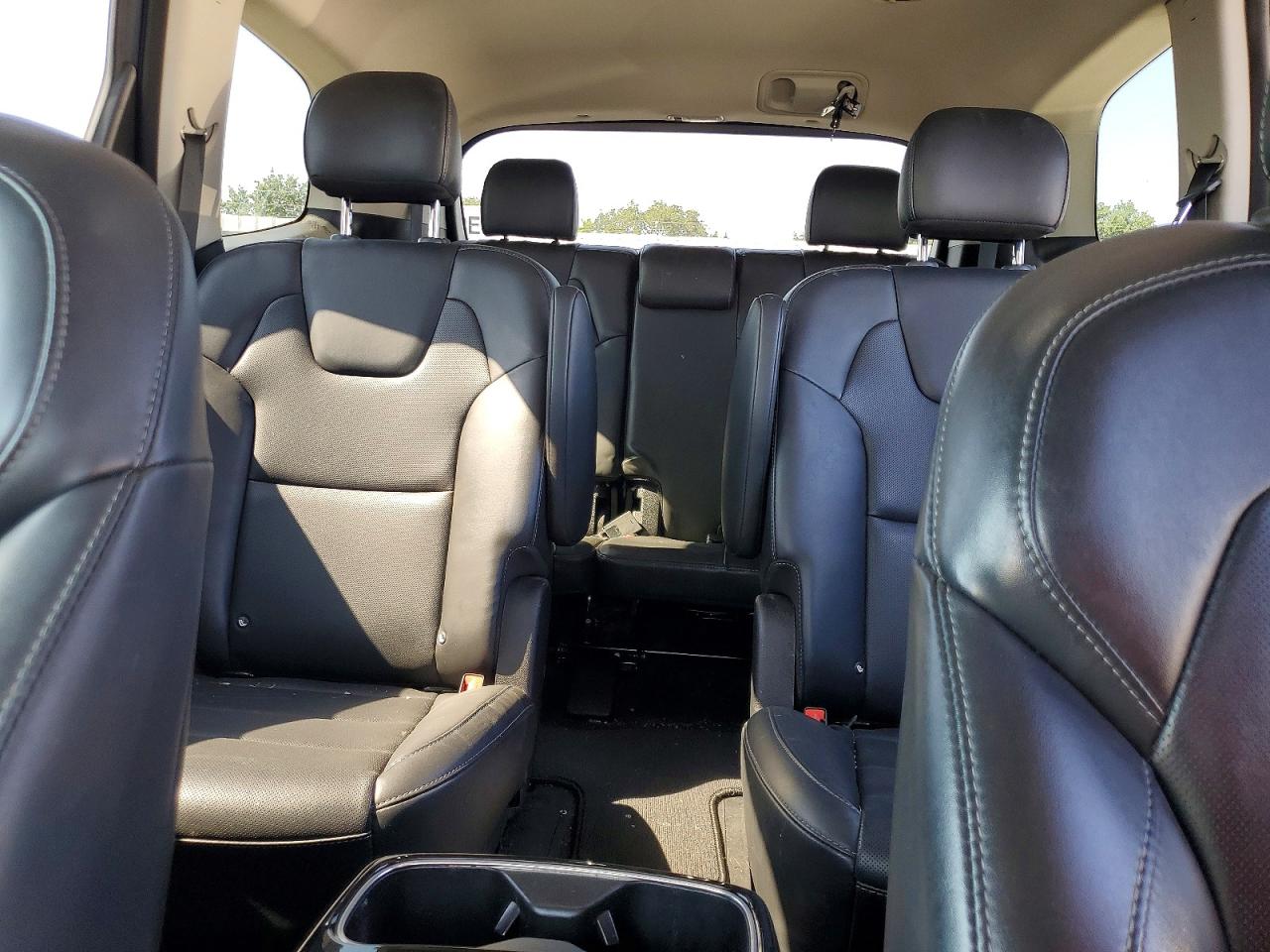KIA TELLURIDE 2020 — 11