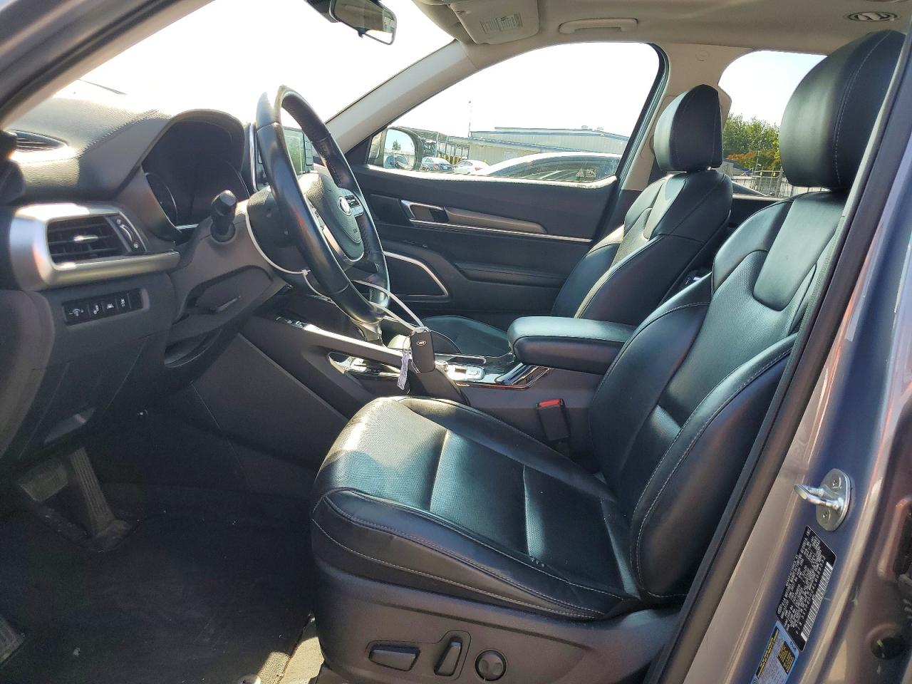 KIA TELLURIDE 2020 — 8