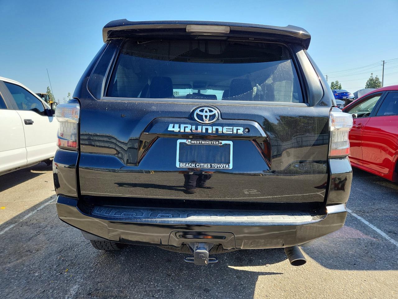 TOYOTA 4RUNNER 2016 — 7