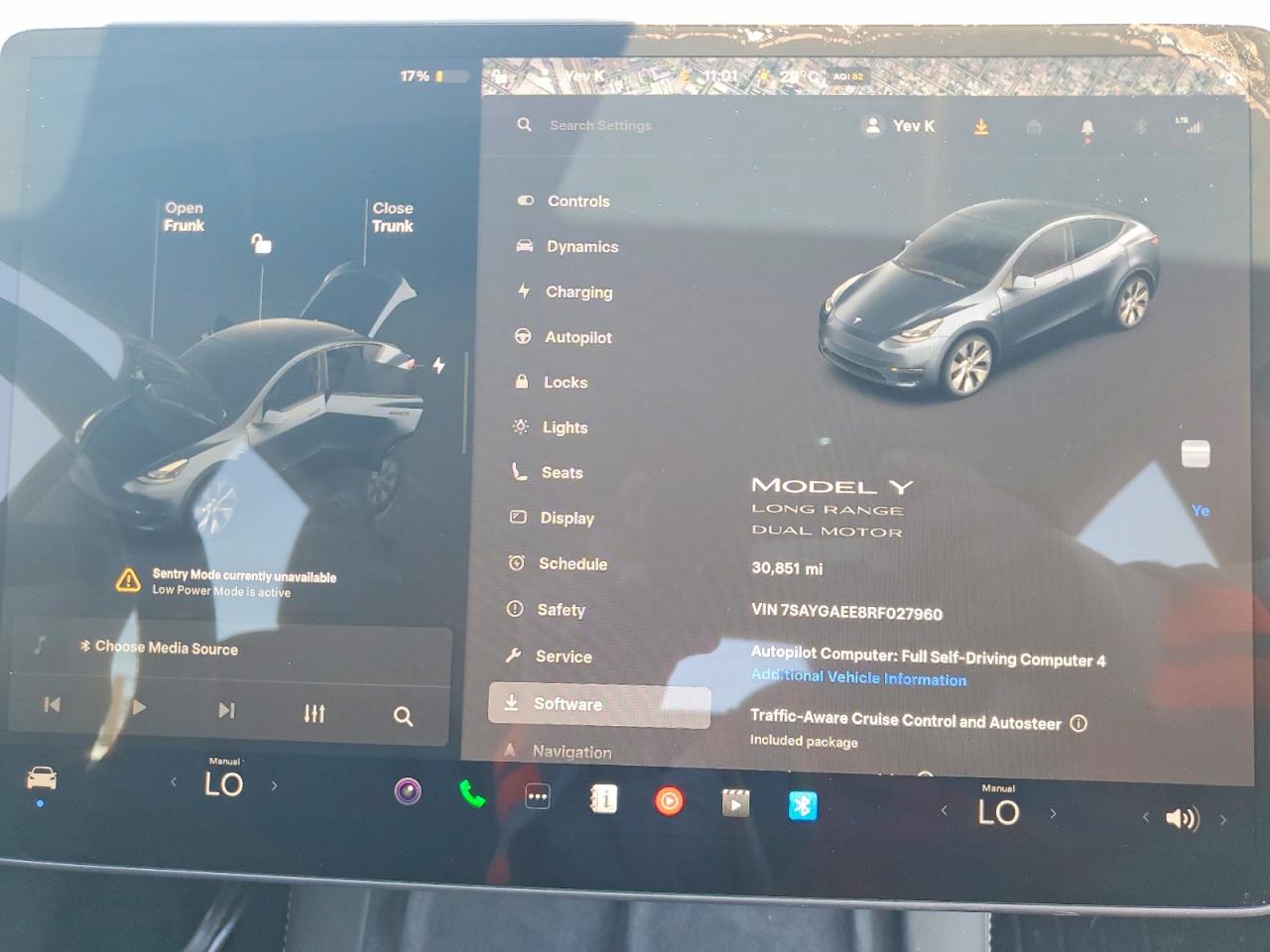TESLA MODEL Y 2024 — 10