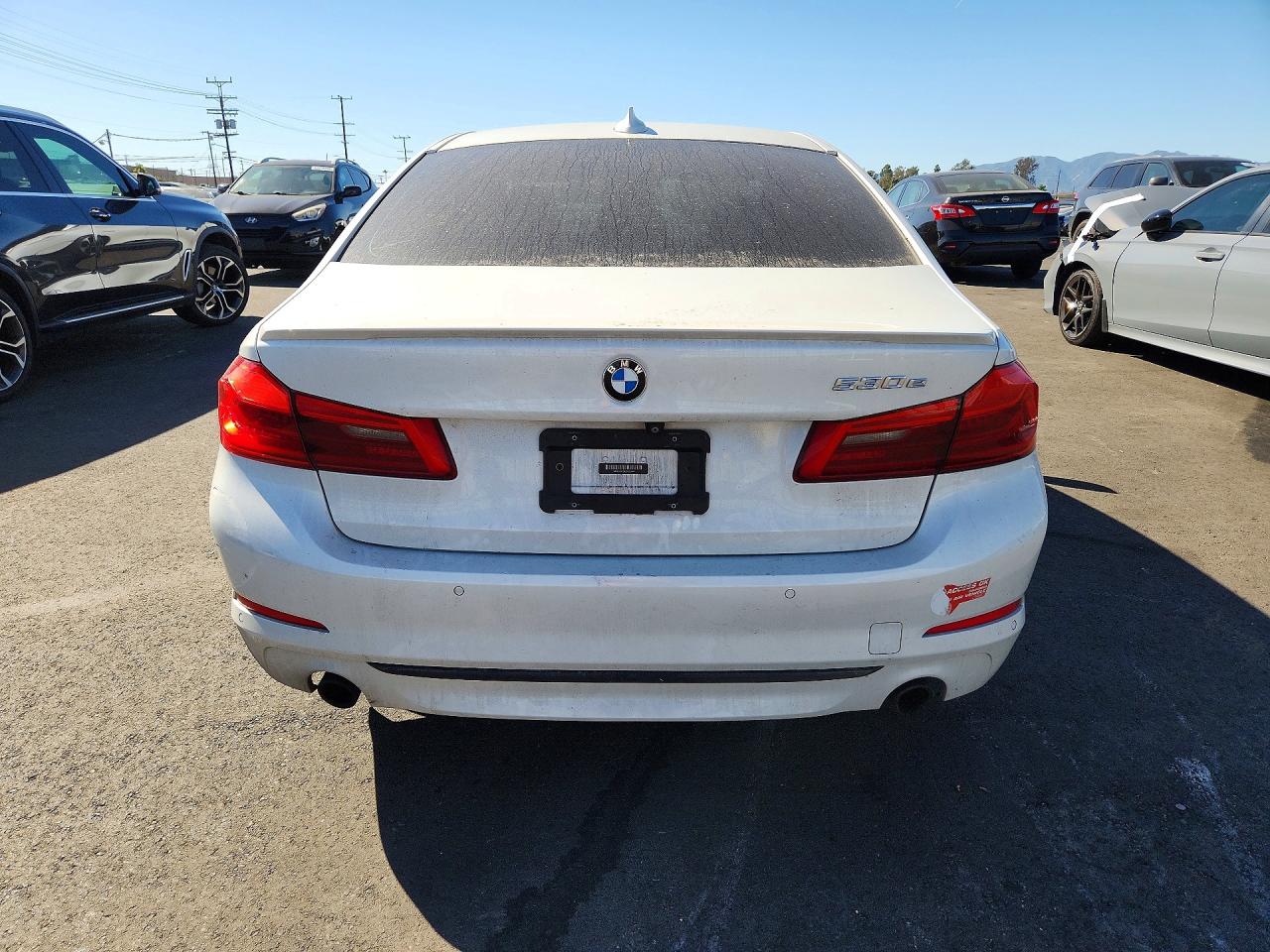 BMW 530E 2018 — 7