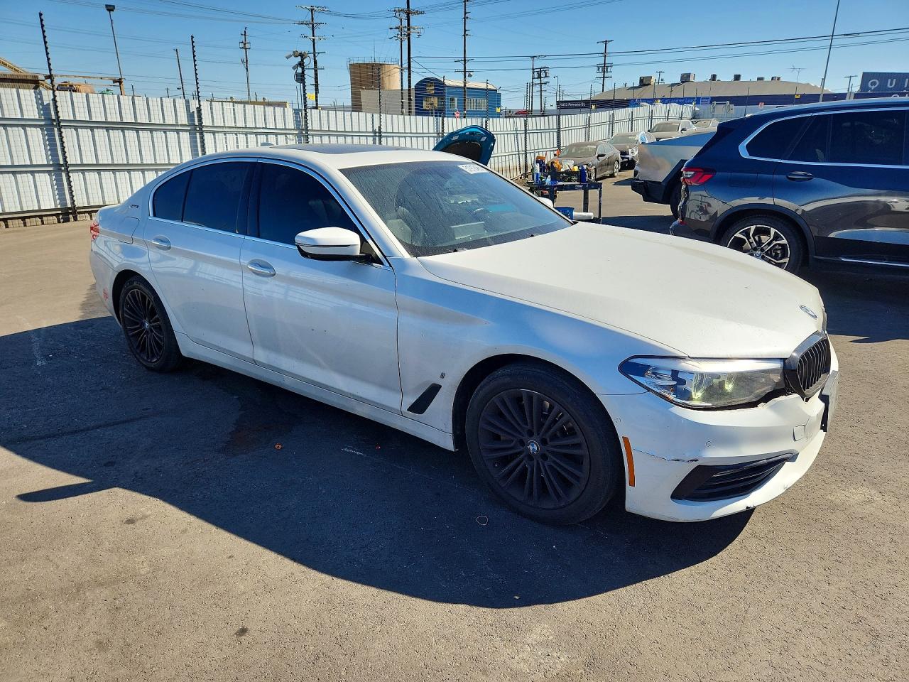 BMW 530E 2018 — 5