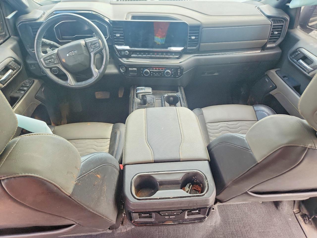 CHEVROLET SILVERADO 2024 — 9