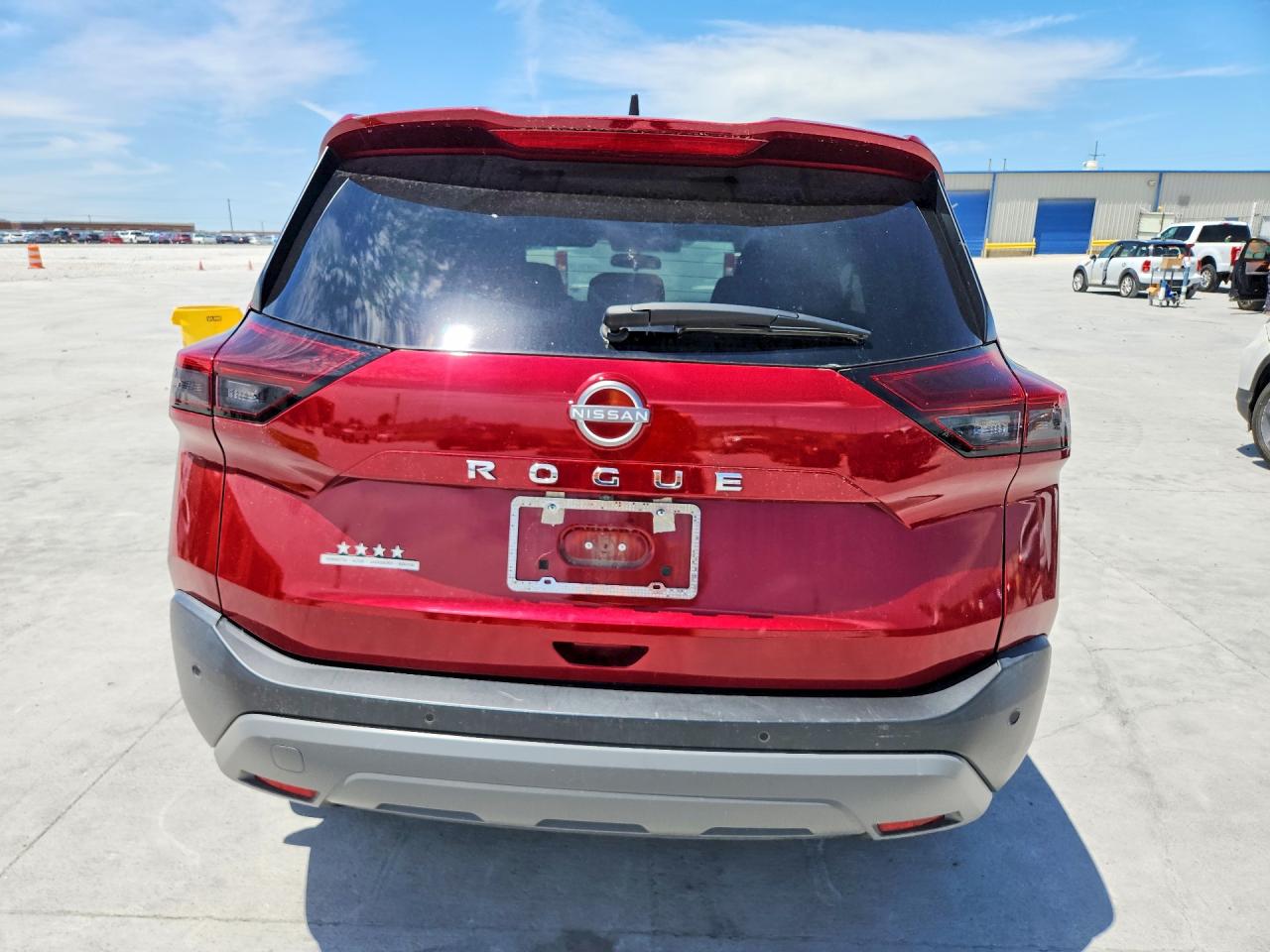 NISSAN ROGUE 2023 — 7