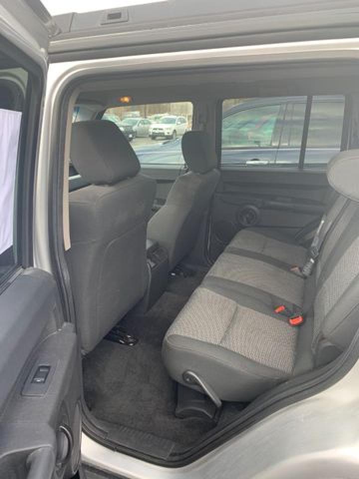 JEEP COMMANDER 2008 — 10