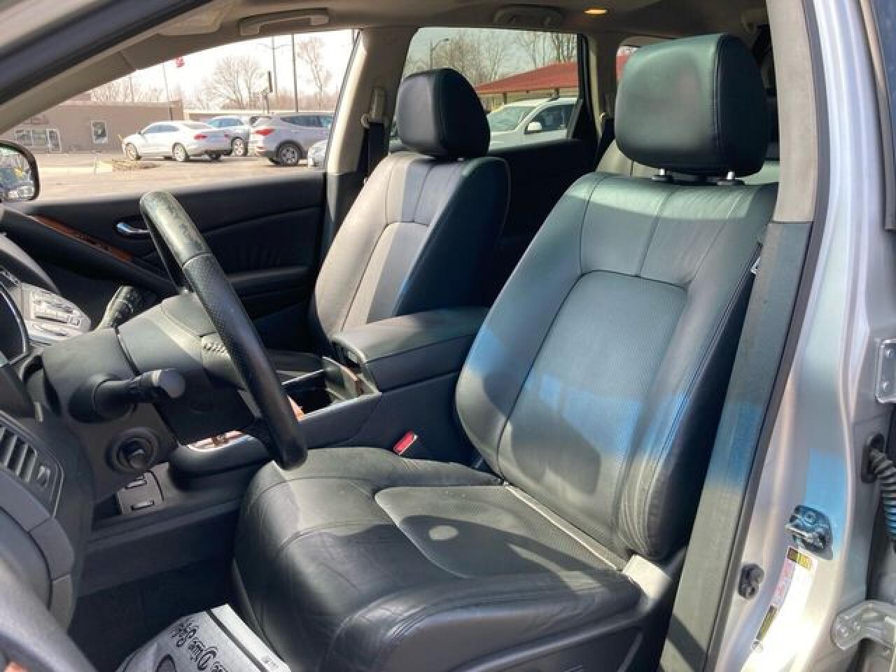 NISSAN MURANO 2010 — 12