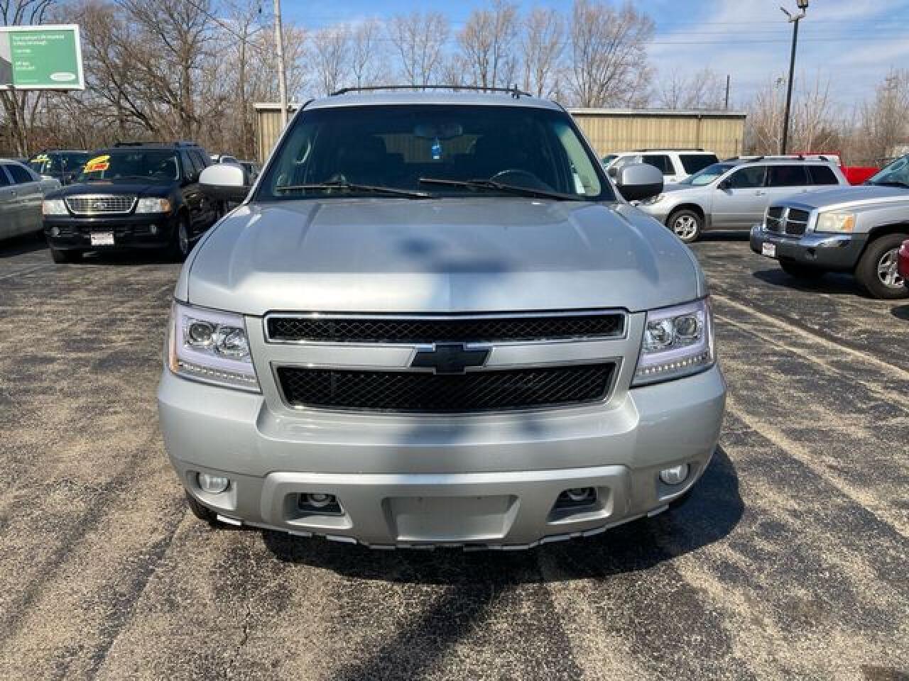 CHEVROLET TAHOE 2011 — 3