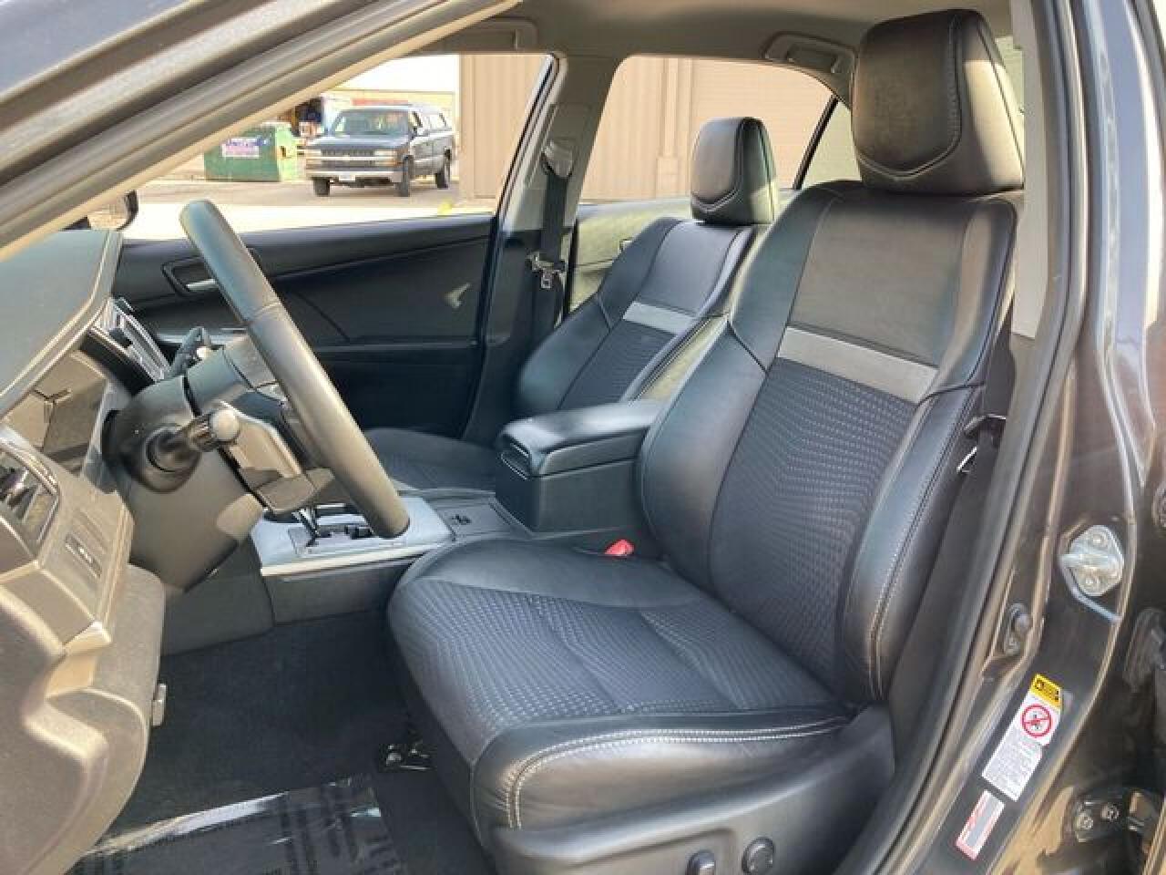 TOYOTA CAMRY 2012 — 12