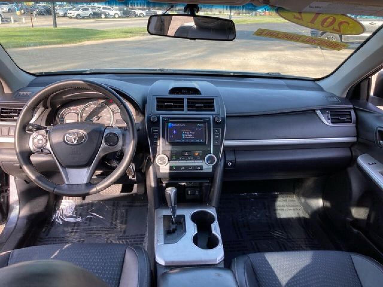 TOYOTA CAMRY 2012 — 17