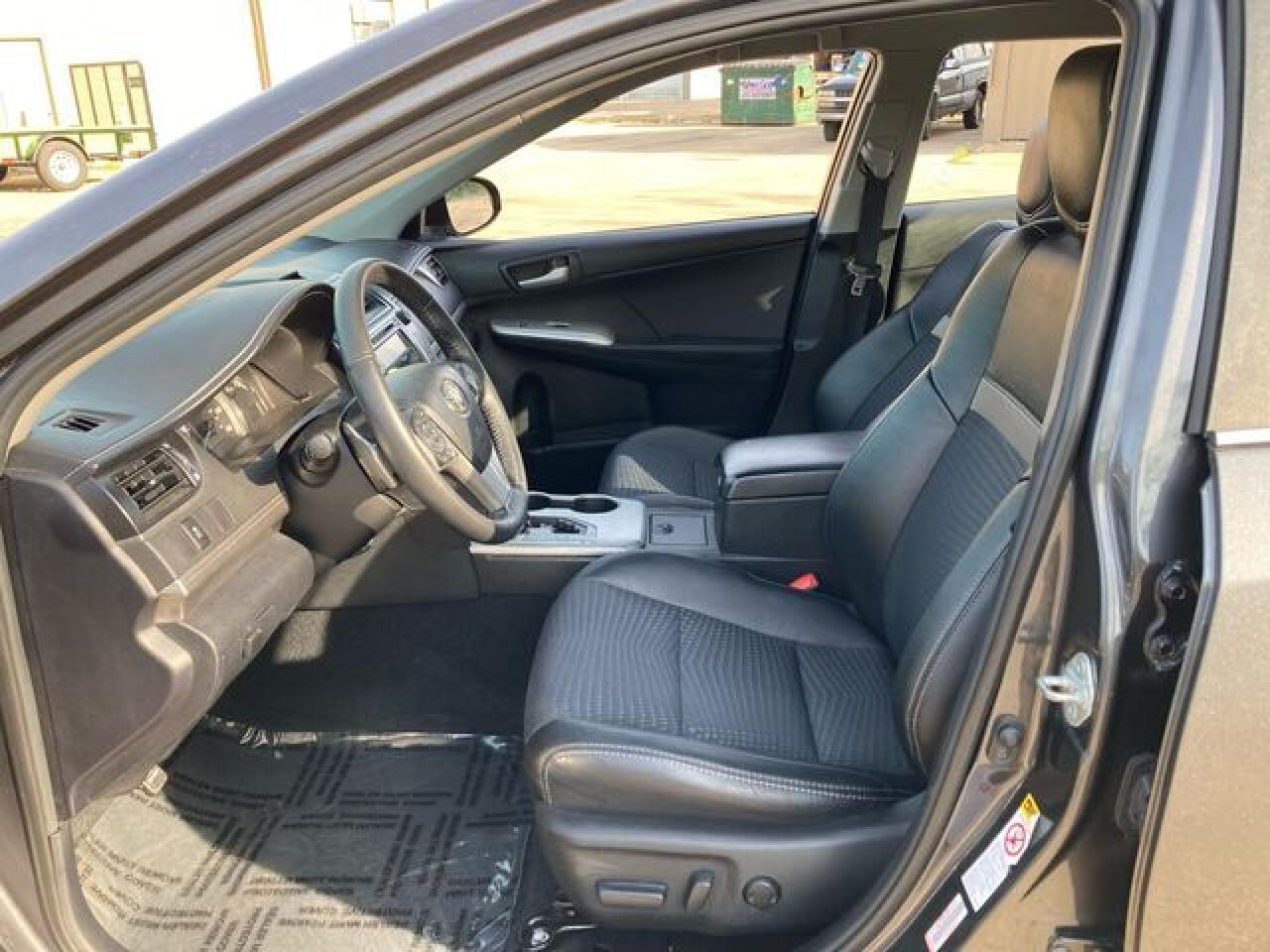 TOYOTA CAMRY 2012 — 10