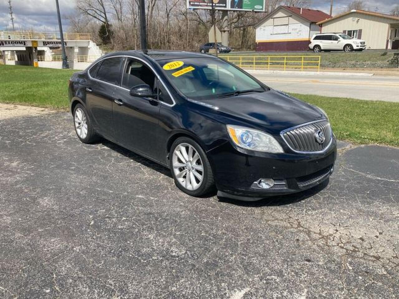 BUICK VERANO 2012 — 4