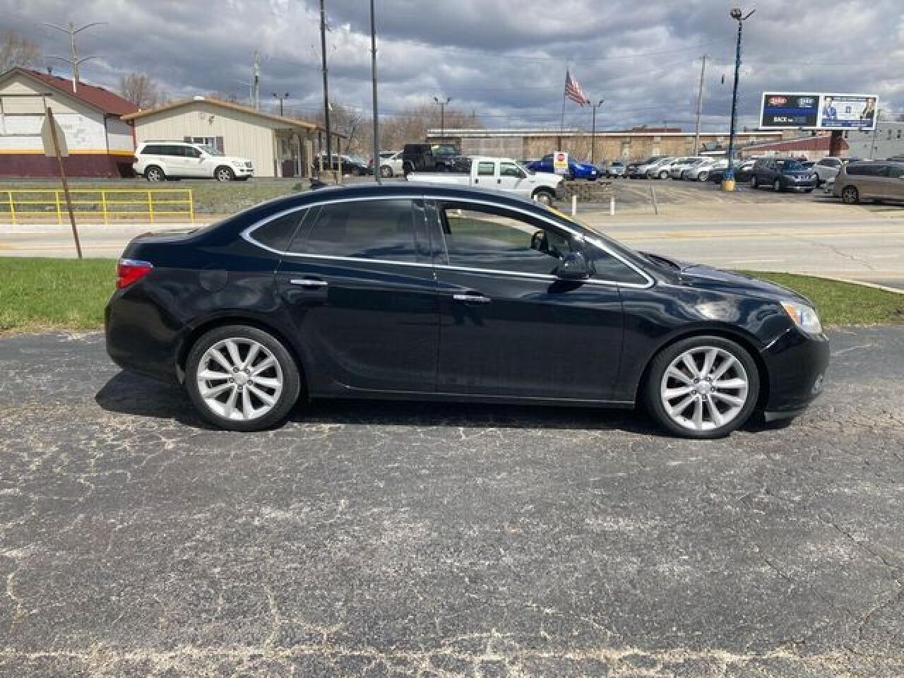 BUICK VERANO 2012 — 6