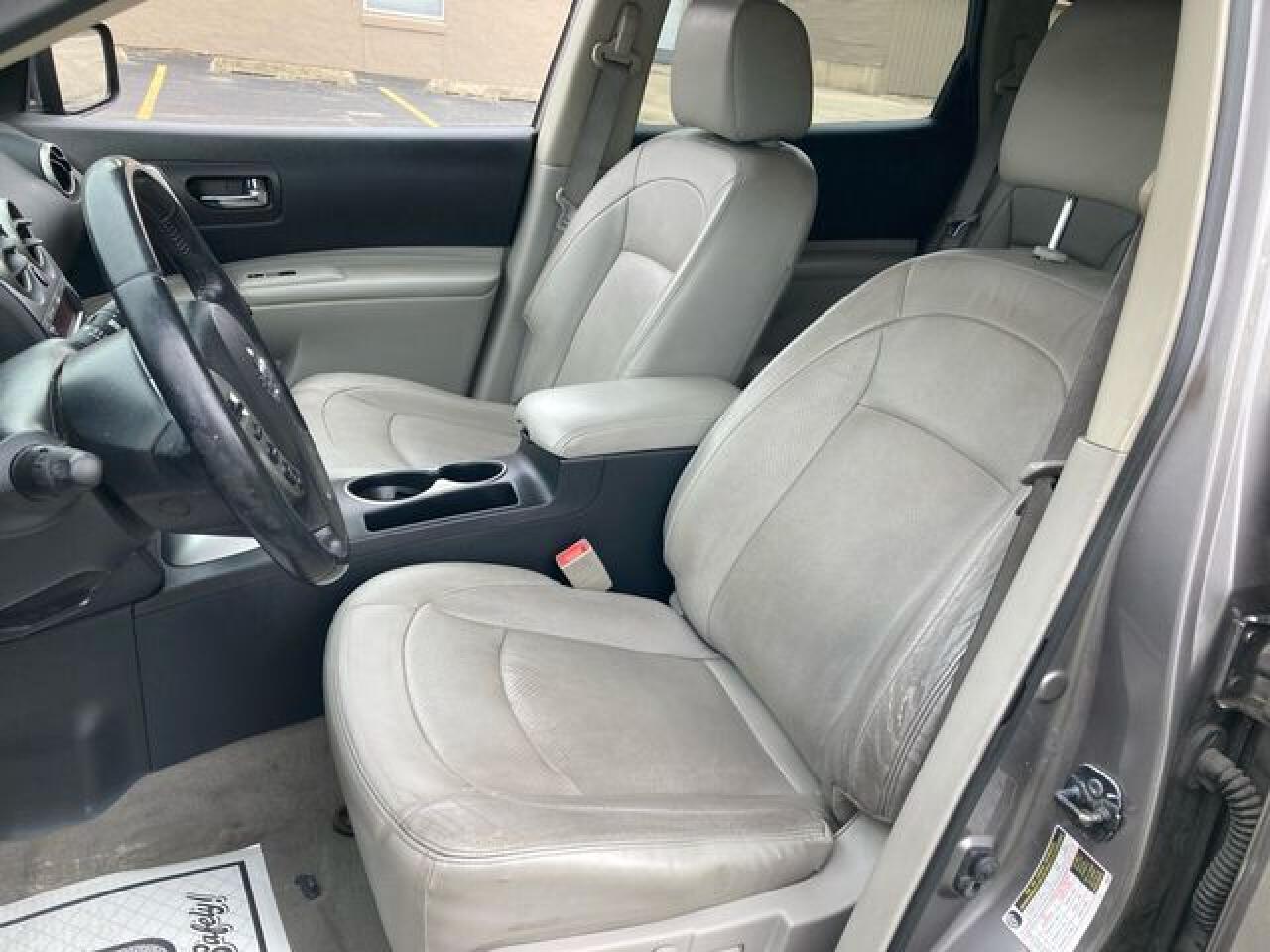 NISSAN ROGUE 2010 — 9