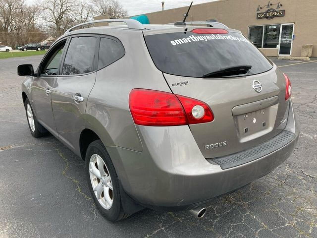 NISSAN ROGUE 2010 — 11