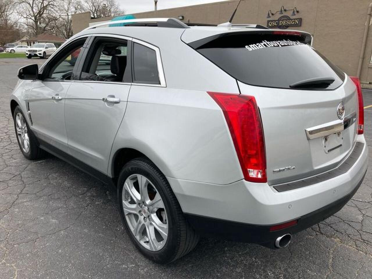 CADILLAC SRX 2010 — 7