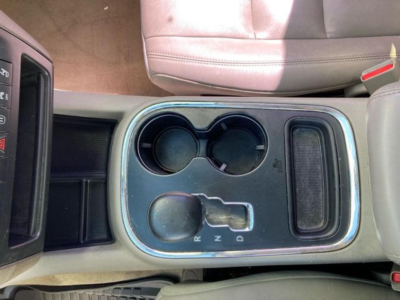 DODGE DURANGO 2011 — 17