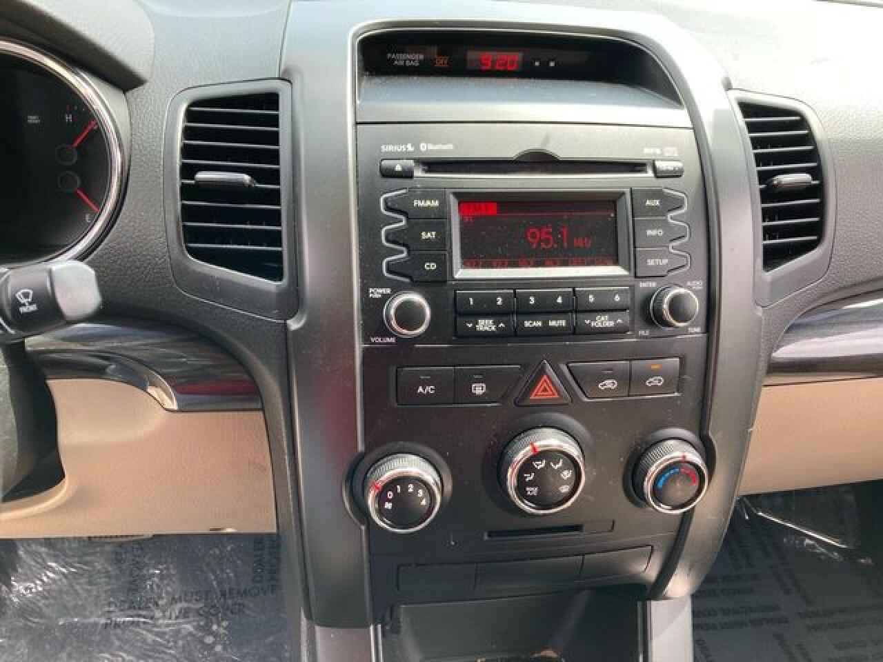 KIA SORENTO 2012 — 15