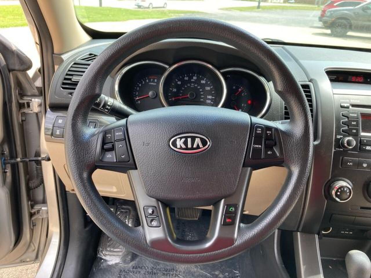 KIA SORENTO 2012 — 13