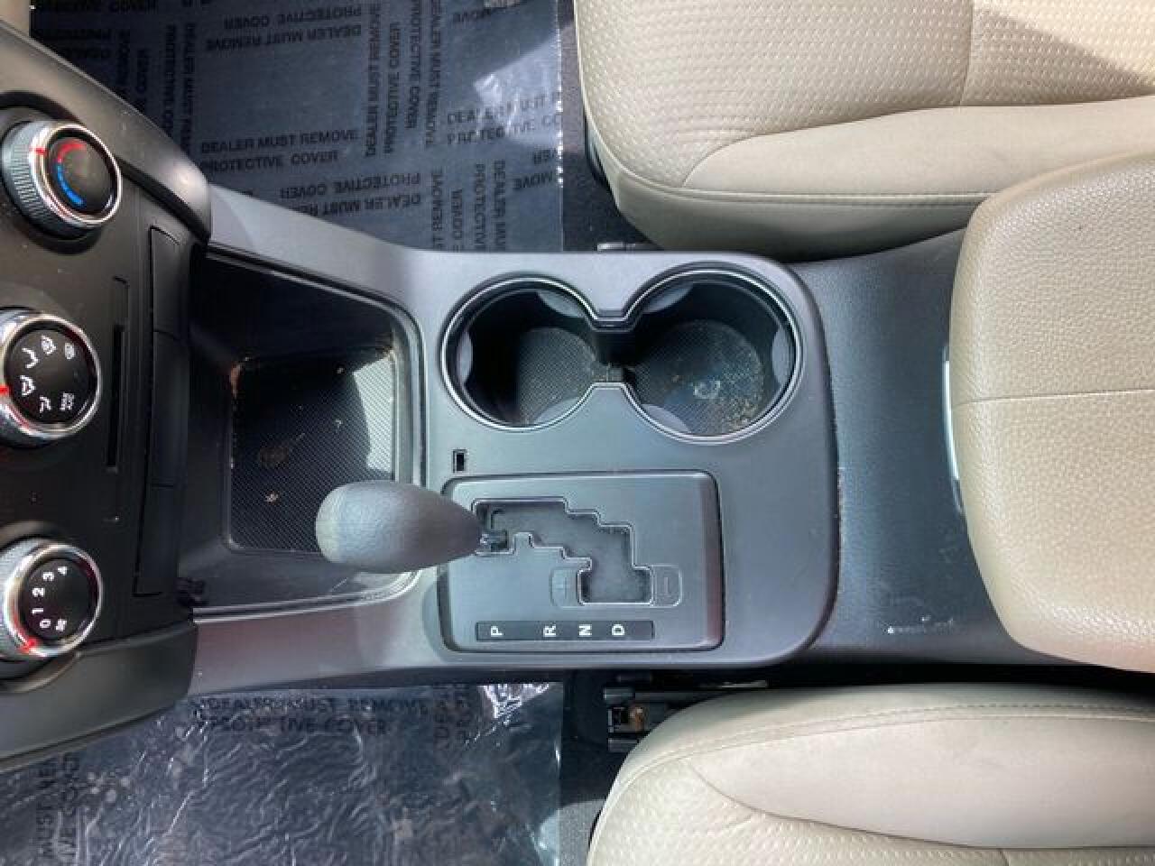 KIA SORENTO 2012 — 16