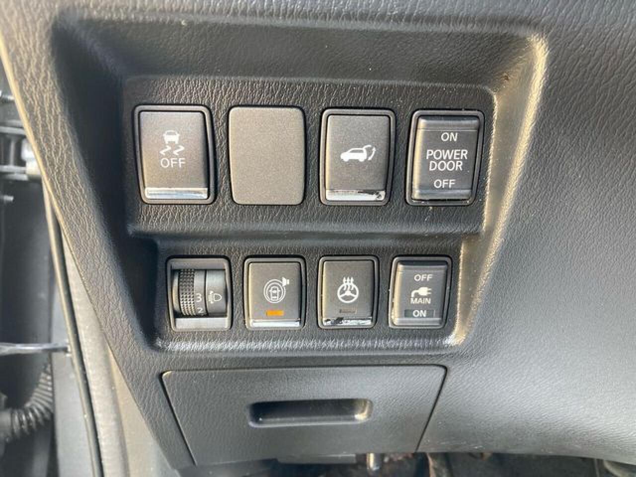 INFINITI JX35 2013 — 18