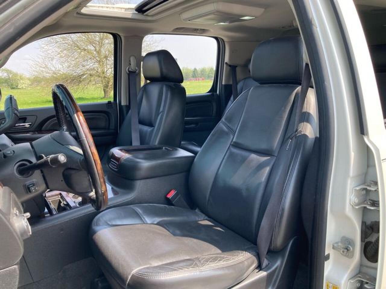 GMC YUKON XL 2009 — 12