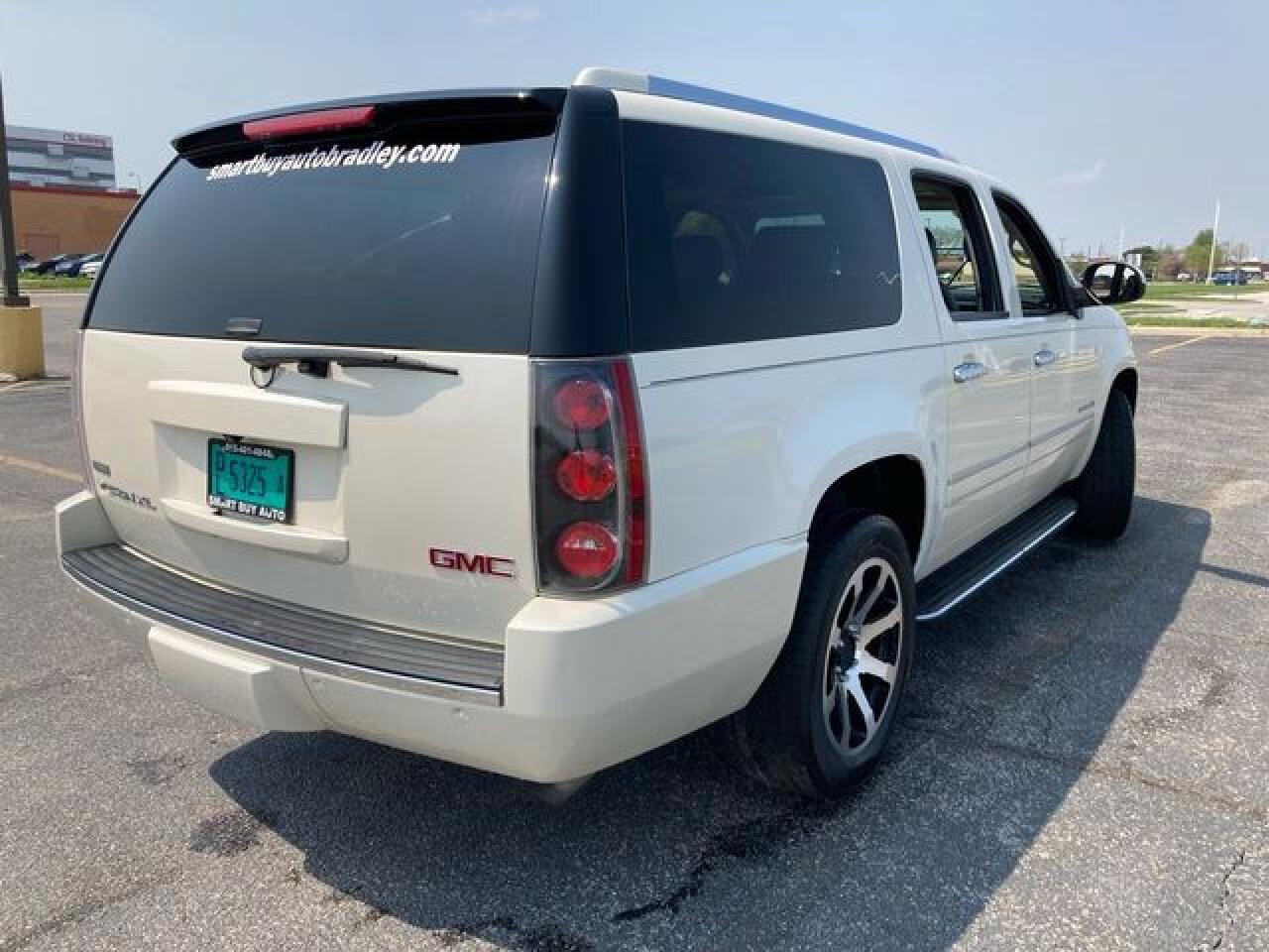 GMC YUKON XL 2009 — 6