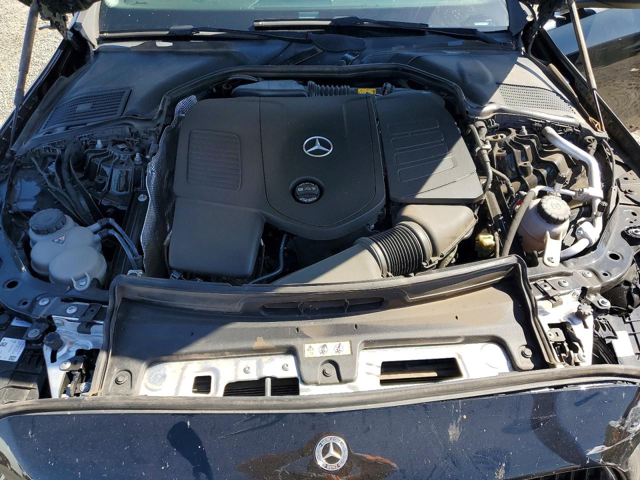 MERCEDES-BENZ C300 2022 — 12