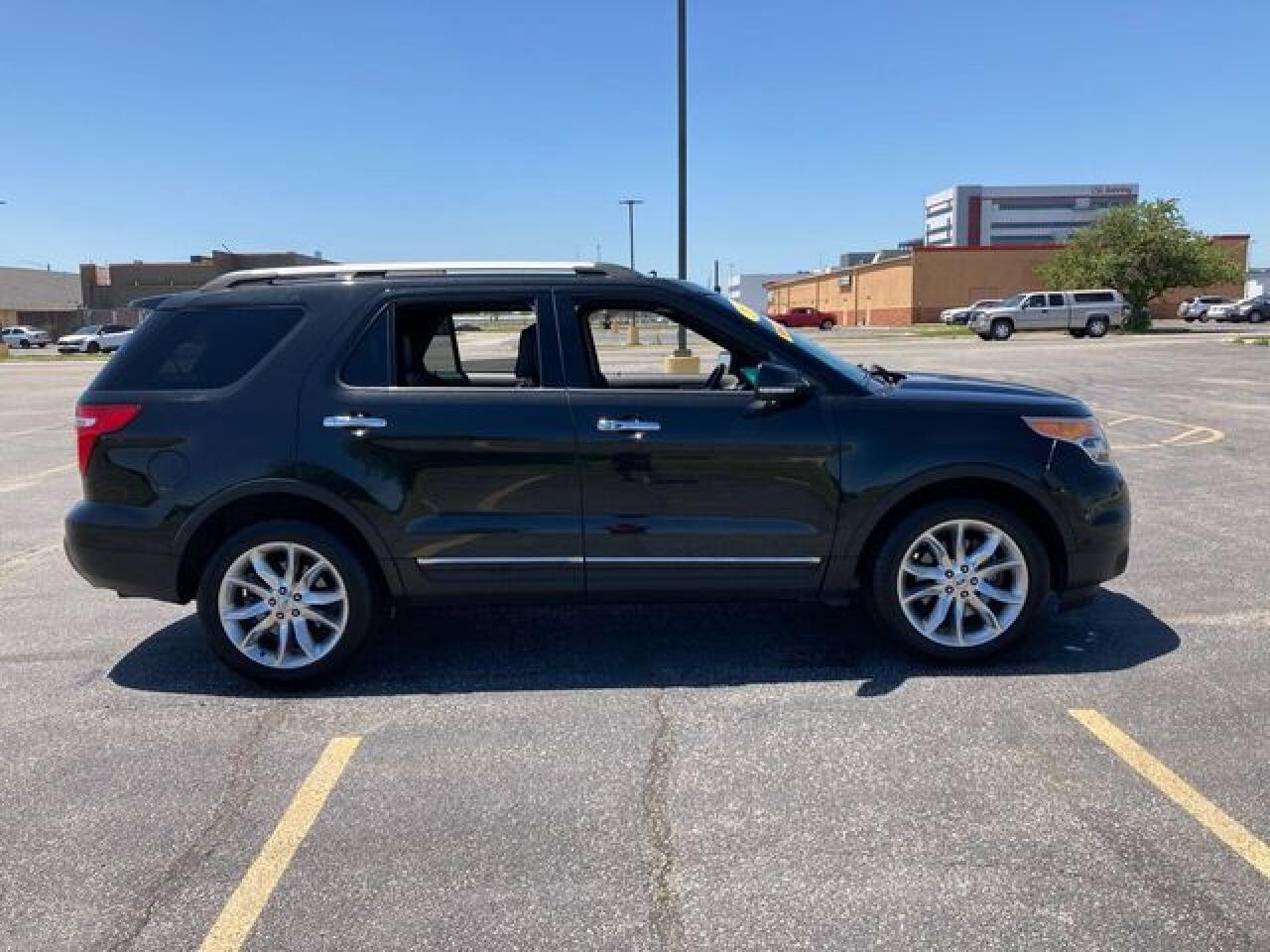 FORD EXPLORER 2013 — 4
