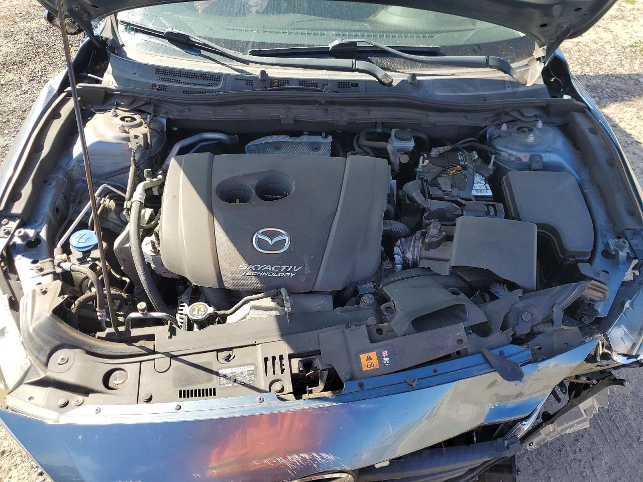 MAZDA 3 2015 — 12