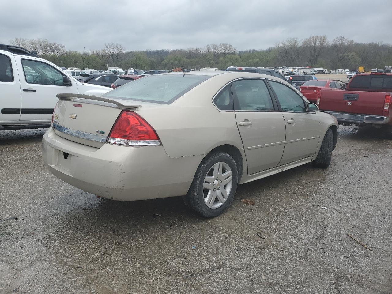 CHEVROLET IMPALA 2011 — 4