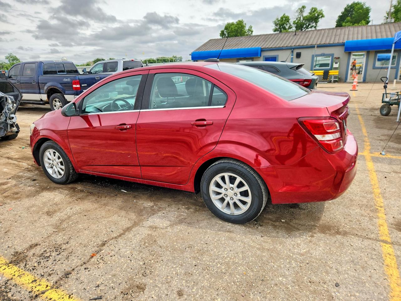 CHEVROLET SONIC 2017 — 3