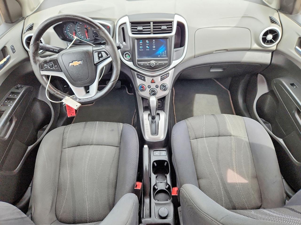 CHEVROLET SONIC 2017 — 9