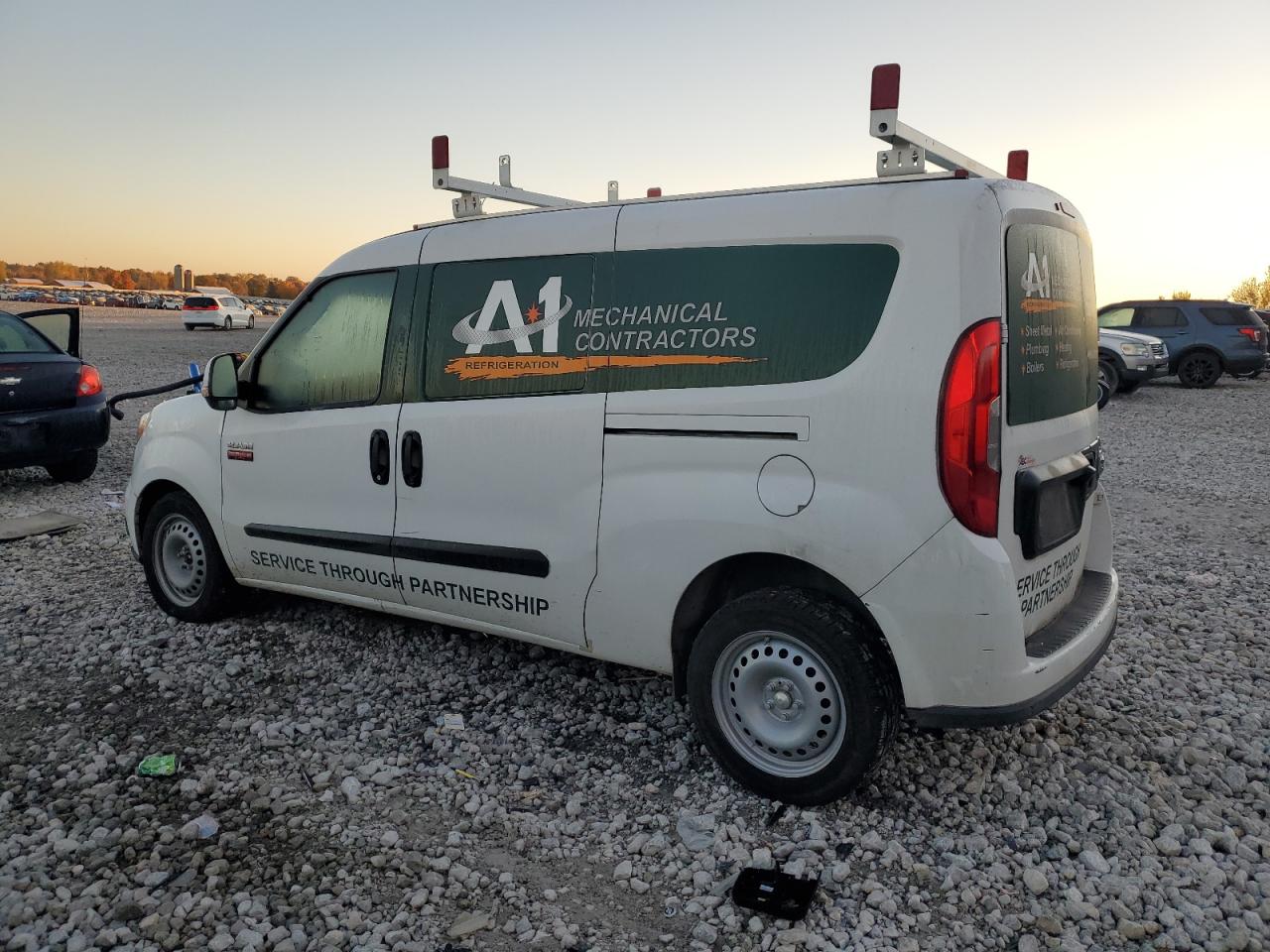 RAM PROMASTER CITY 2015 — 3