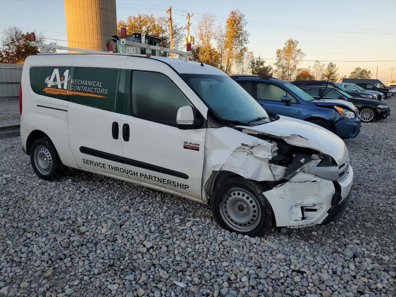RAM PROMASTER CITY 2015 — 5