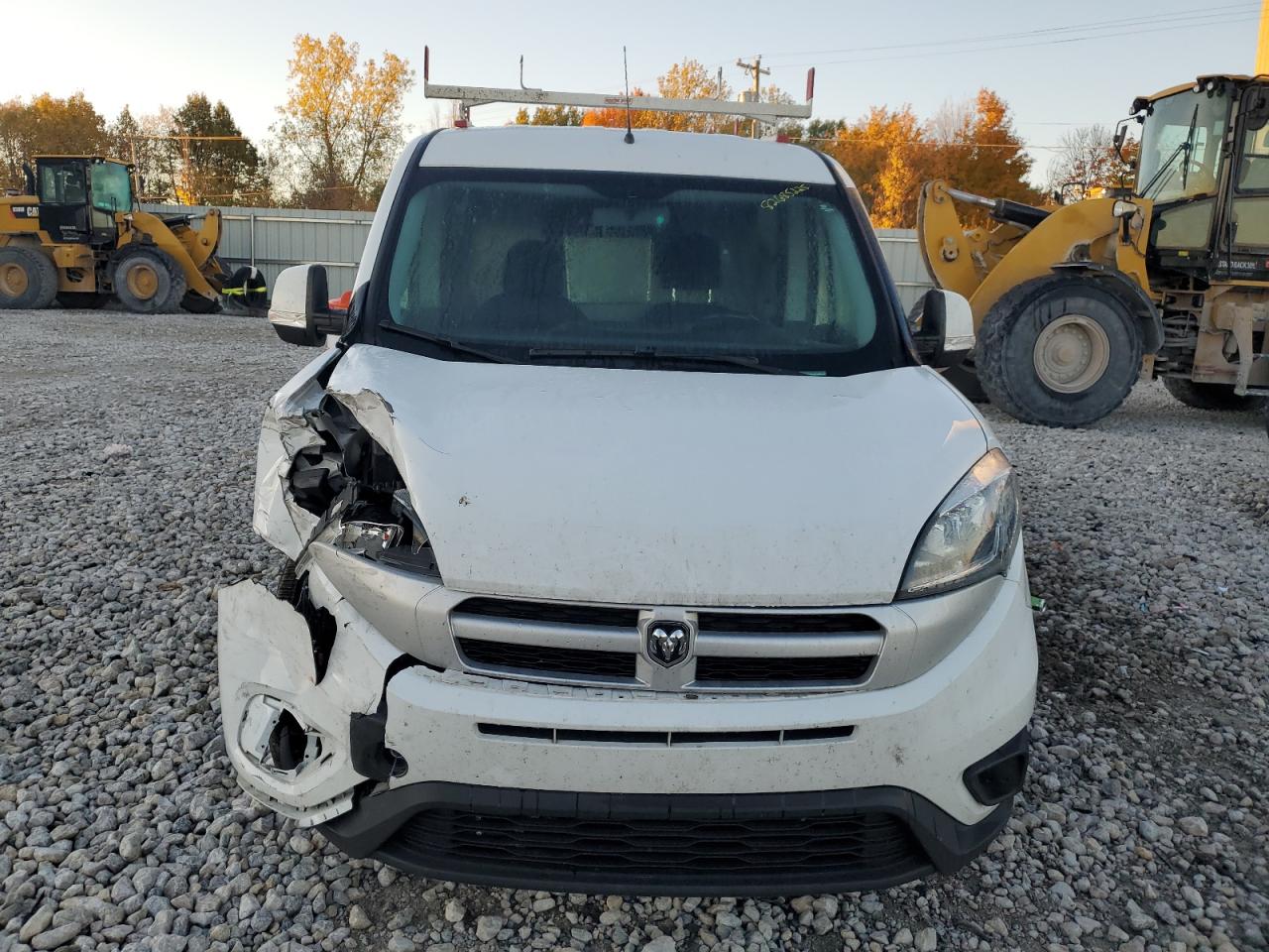 RAM PROMASTER CITY 2015 — 6