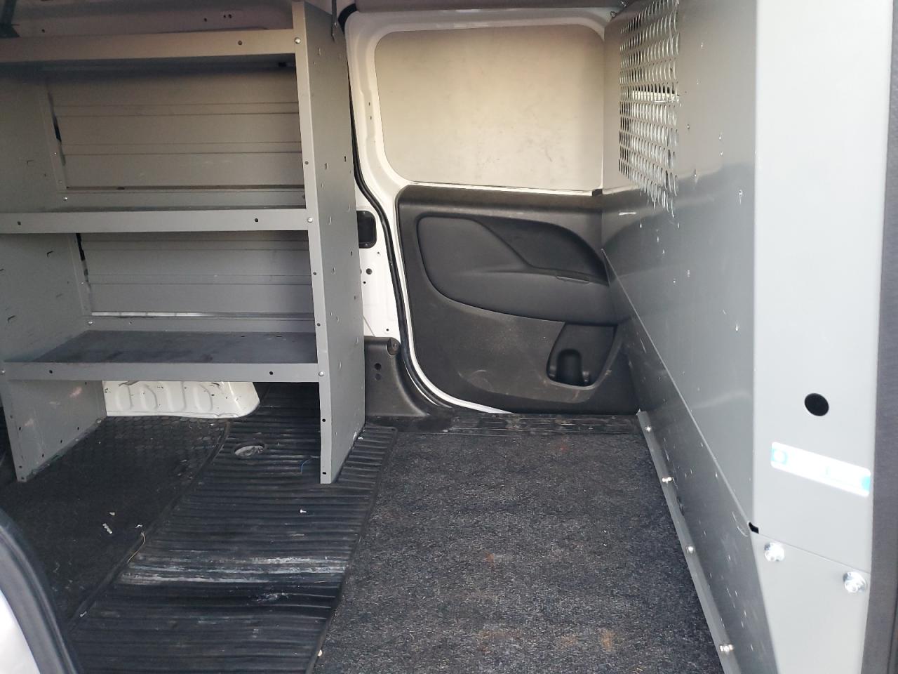 RAM PROMASTER CITY 2015 — 12