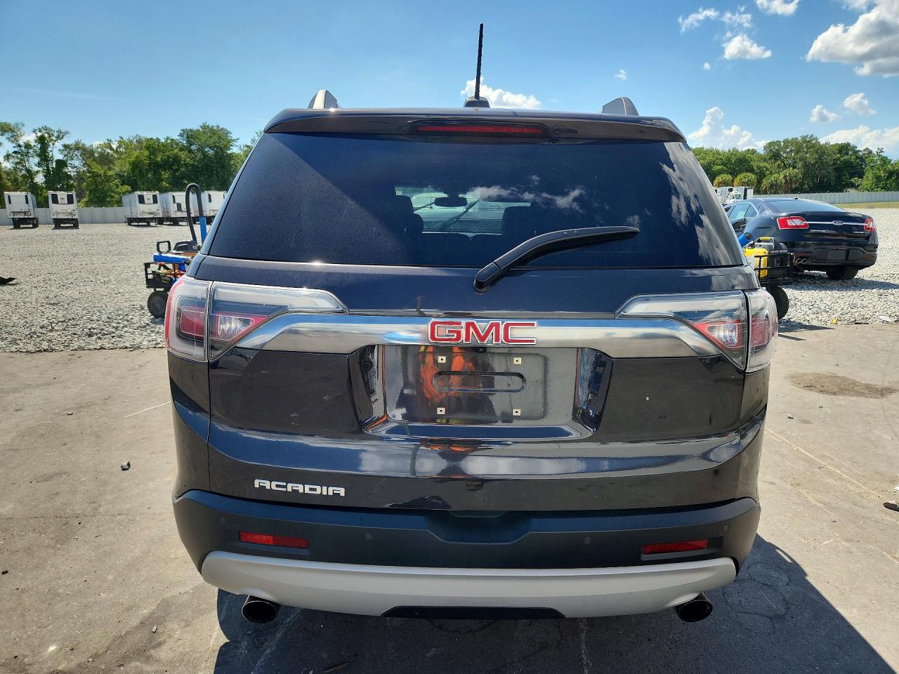 GMC ACADIA 2018 — 7